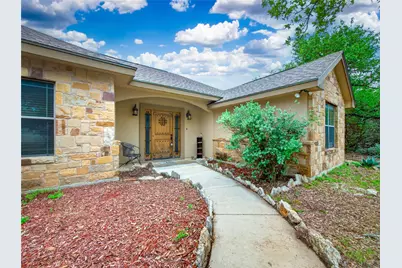 107 Garrett Way, Canyon Lake, TX 78133 - Photo 2