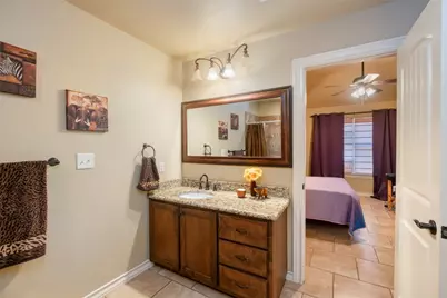 107 Garrett Way, Canyon Lake, TX 78133 - Photo 18