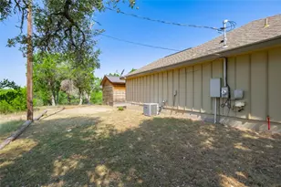 107 Garrett Way, Canyon Lake, TX 78133 - Photo 32