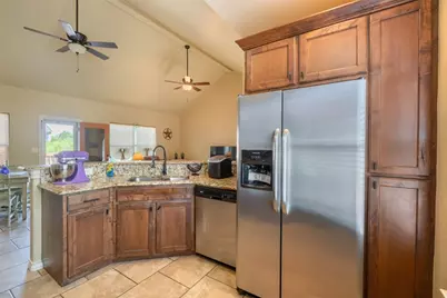 107 Garrett Way, Canyon Lake, TX 78133 - Photo 10