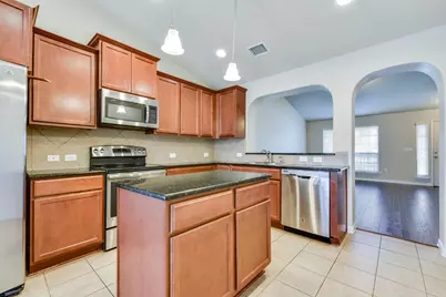 18401 NE Friendship Hill Drive, Pflugerville, TX 78660 - Photo 14