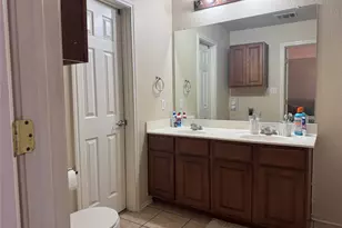 2107 Charlotte Estates Dr, Austin, TX 78744 - Photo 8