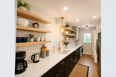 11004 Jordan Lane, Austin, TX 78758 - Photo 2