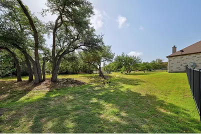 105 Graystone Lane, Georgetown, TX 78633 - Photo 32