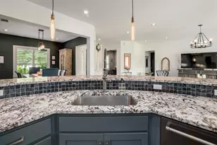 105 Graystone Ln, Georgetown, TX 78633 - Photo 12