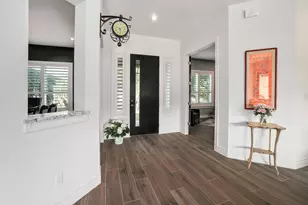 105 Graystone Ln, Georgetown, TX 78633 - Photo 4