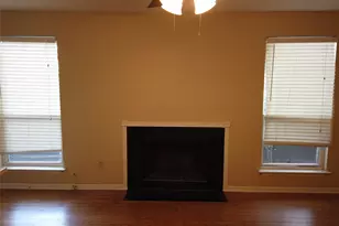 1000 W 26th St, Austin, TX 78705 - Photo 4