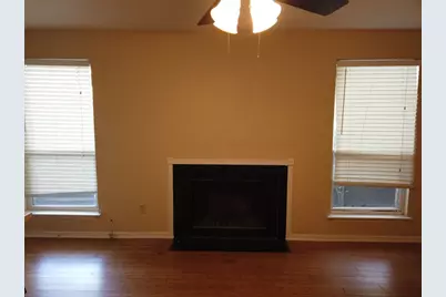 1000 W 26th Street #110, Austin, TX 78705 - Photo 4