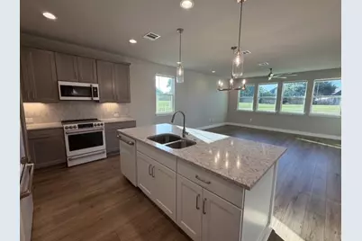 107 Preston Trail, Meadowlakes, TX 78654 - Photo 4