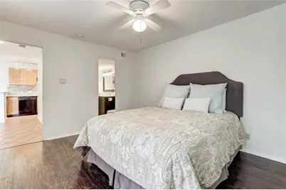 3115 Helms Street #204, Austin, TX 78705 - Photo 6