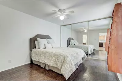 3115 Helms Street #204, Austin, TX 78705 - Photo 4