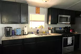410 W North St, Kyle, TX 78640 - Photo 16