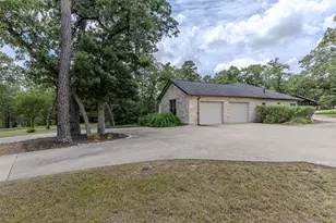 176 Cassel Way, Bastrop, TX 78602 - Photo 6
