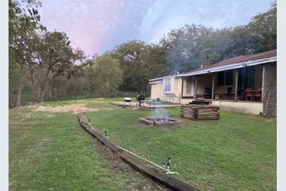 120 Center Creek Drive, Floresville, TX 78114 - Photo 4