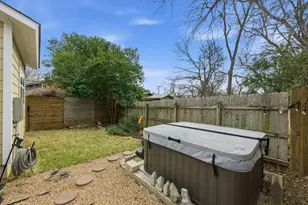1801 Pequeno St, Austin, TX 78757 - Photo 24