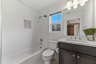 1801 Pequeno St, Austin, TX 78757 - Photo 18