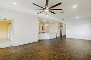 822 Pease River Wy, Hutto, TX 78634 - Photo 16