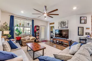 822 Pease River Wy, Hutto, TX 78634 - Photo 4