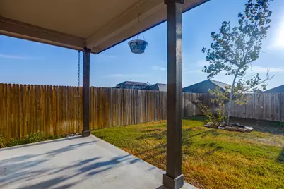 822 Pease River Way, Hutto, TX 78634 - Photo 32