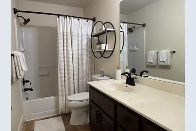 604 Cerezo Drive, Leander, TX 78641 - Photo 16