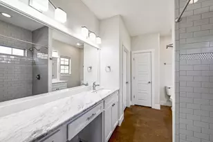 10105 Little Creek Cir, Dripping Springs, TX 78620 - Photo 8