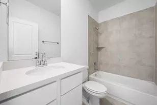 207 Crumpton Wy, Hutto, TX 78634 - Photo 16