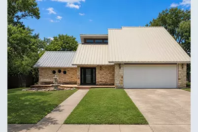 302 Meadow Creek Drive, Pflugerville, TX 78660 - Photo 1