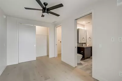 44 East Avenue #3111, Austin, TX 78701 - Photo 8