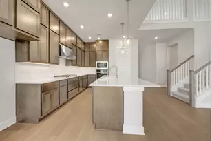 632 Sage Thrasher Cir, Dripping Springs, TX 78620 - Photo 4