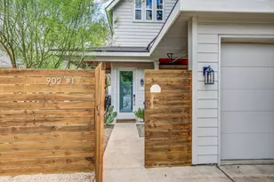 902 Plateau Cir, Austin, TX 78745 - Photo 24