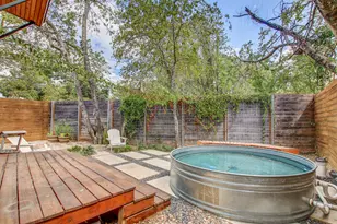 902 Plateau Cir, Austin, TX 78745 - Photo 36