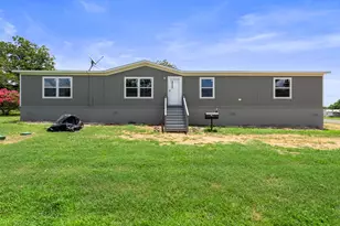 1200 Apache Dr, Burnet, TX 78611 - Photo 2