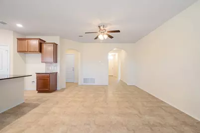 129 Plata Lane, Jarrell, TX 76537 - Photo 18