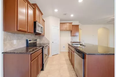 129 Plata Lane, Jarrell, TX 76537 - Photo 16