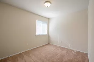 129 Plata Ln, Jarrell, TX 76537 - Photo 8