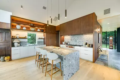 2405 Deer Pass, Austin, TX 78746 - Photo 6