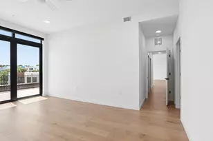2209 S 1st St, Austin, TX 78704 - Photo 10