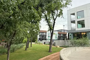 2209 S 1st St, Austin, TX 78704 - Photo 26