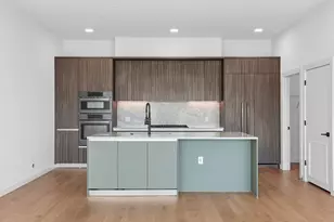 2209 S 1st St, Austin, TX 78704 - Photo 8