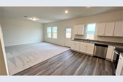 1002 Waterbuck Cove, Hutto, TX 78634 - Photo 4