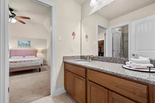 109 Wake Grv, Buda, TX 78610 - Photo 18