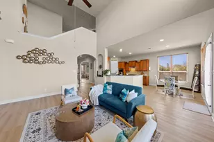 109 Wake Grv, Buda, TX 78610 - Photo 12