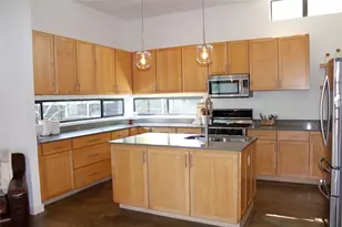 3700 Garden Villa Ln, Austin, TX 78704 - Photo 10