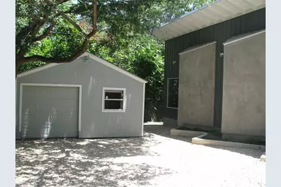 1024 Ellingson Lane, Austin, TX 78751 - Photo 6