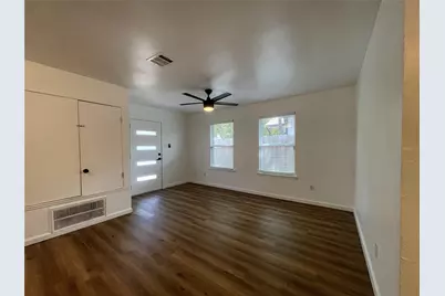 1118 Brookswood Avenue #A, Austin, TX 78721 - Photo 6