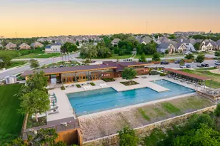 129 Hollytree Ct, Georgetown, TX 78628 - Photo 40