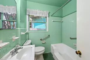 6401 Menchaca Rd, Austin, TX 78745 - Photo 16