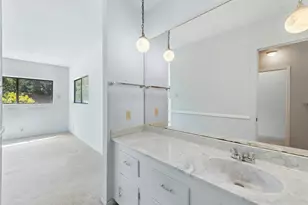 6401 Menchaca Rd, Austin, TX 78745 - Photo 20