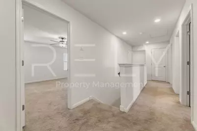 518 Woodpecker Run, Jarrell, TX 76537 - Photo 16
