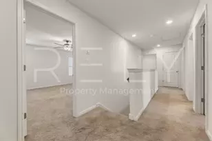 518 Woodpecker Run, Jarrell, TX 76537 - Photo 16